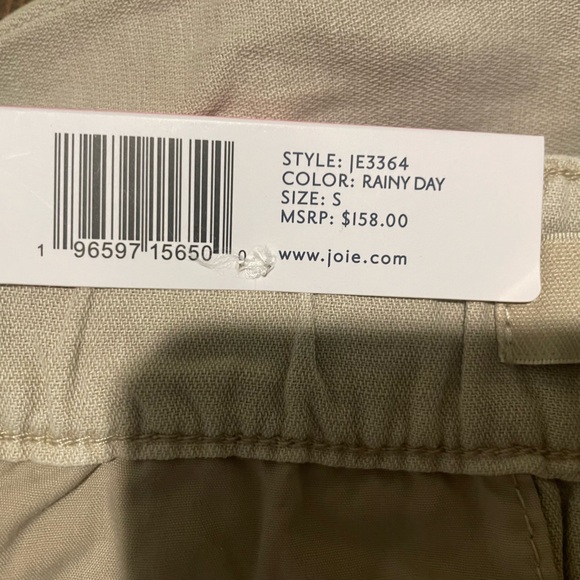 Joie Pleated Short - Picture 13 of 13